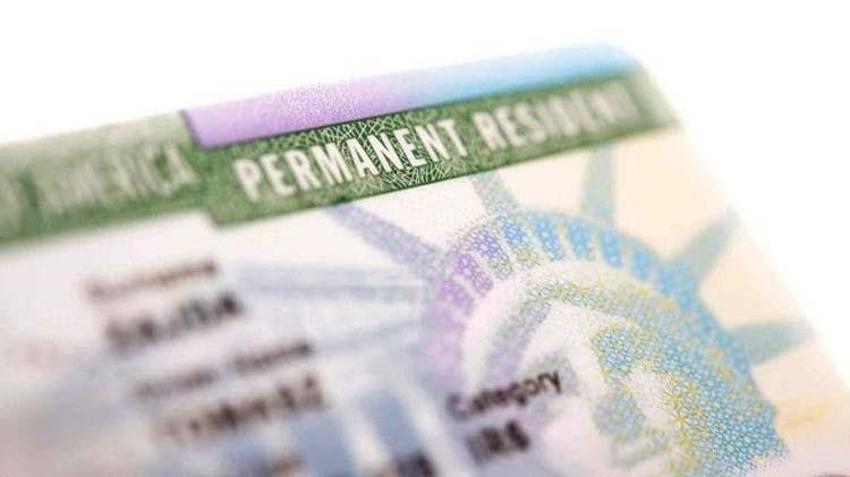 Green Card fotoğraf ölçüleri (boyutu) ayarlama | Green Card fotoğrafı nasıl olmalı (çekilir)? Green Card fotoğrafı sakallı ve makyajlı olur mu, telefonla çekilir mi? 