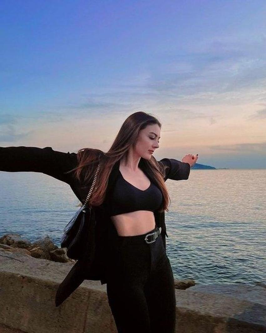 Burcu Özberk'in yıllar içerisindeki değişimi herkesi şaşırttı!