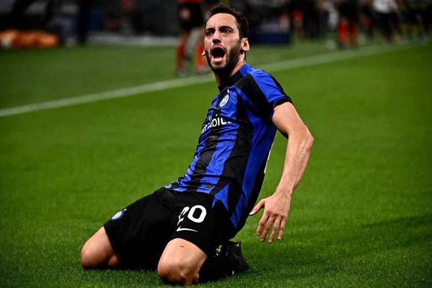 Hakan Çalhanoğlu için harekete geçtiler! Inter'den sözleşme hamlesi...