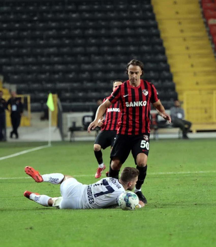 Gaziantep FK - Adana Demirspor mücadelesinde 2 gol vardı