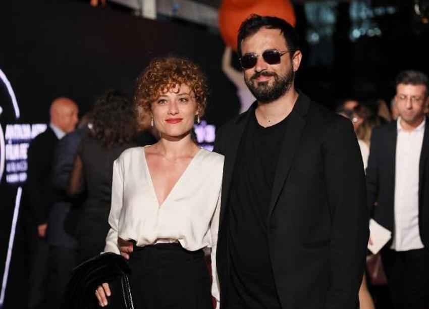 Altın Portakal'da 'kırmızı halı' şıklığı