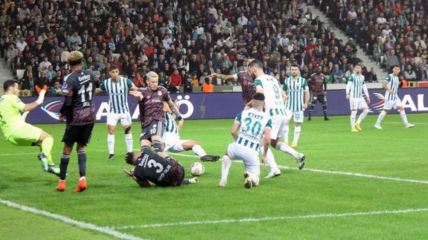 Ne Weghorst ne Fernandes! Dün akşam 2 yıldız şov yaptı Beşiktaş 3 hafta sonra 3 puanla tanıştı