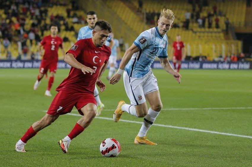 Erden Timur Mirsad Türkcan'ın kapısını çaldı G.Saray bomba transferde geri sayıma başladı