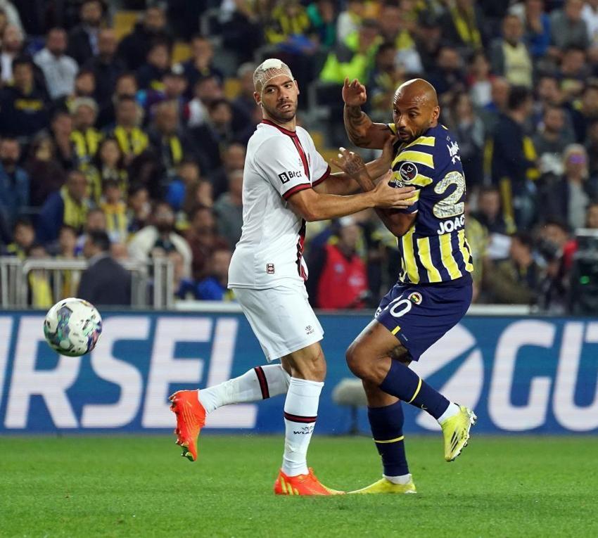 Fenerbahçe-Fatih Karagümrük maçında neler oldu neler! Rekorlarla dolu gece