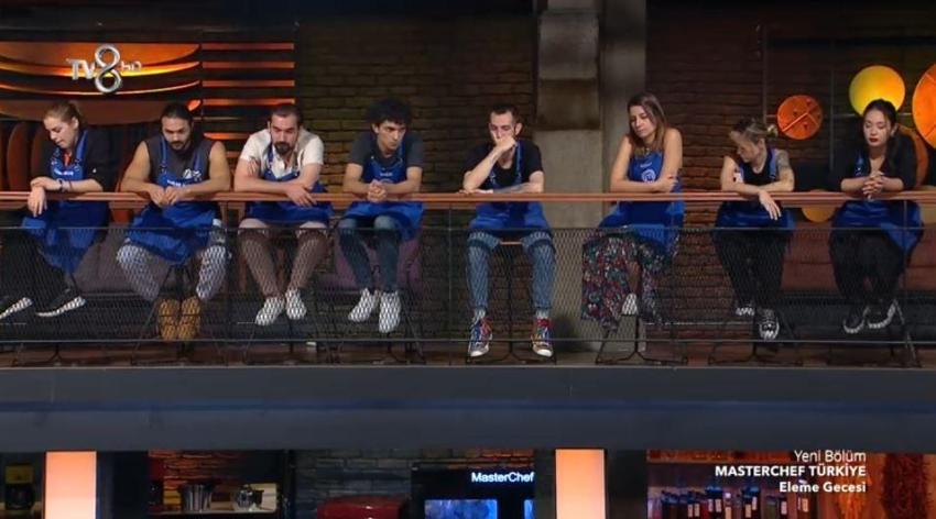 Masterchef Türkiye'de kim elendi? 9 Ekim 2022 Pazar Masterchef’e veda eden kim oldu? Masterchef Türkiye'de eleme gecesi! Mehmet şef elenen ismi açıkladı