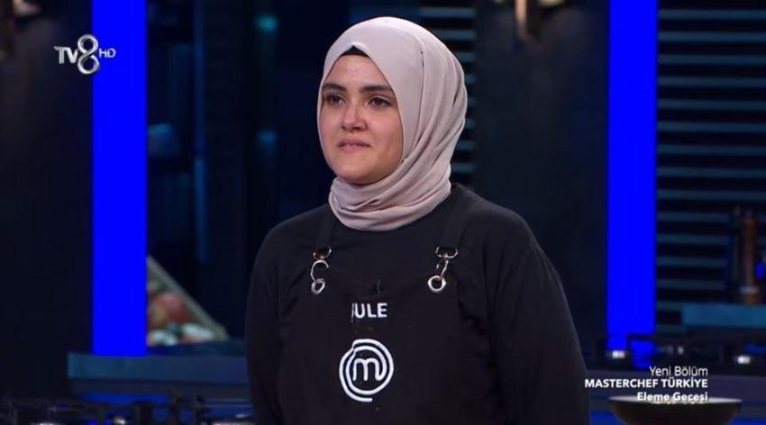 Masterchef Türkiye'de kim elendi? 9 Ekim 2022 Pazar Masterchef’e veda eden kim oldu? Masterchef Türkiye'de eleme gecesi! Mehmet şef elenen ismi açıkladı