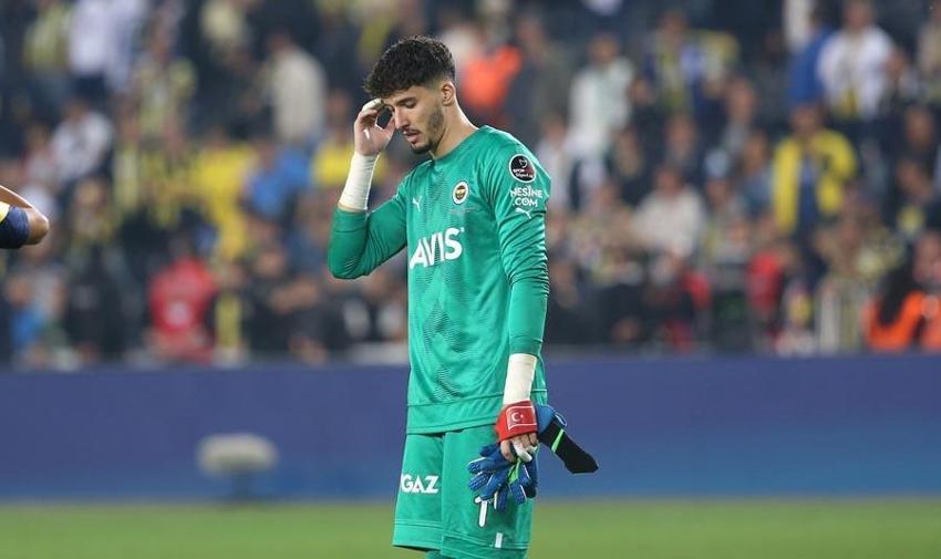 Herkes alkış aldı 3 futbolcu hariç: İnat edip oynatırsan işte böyle ecel terleri dökersin