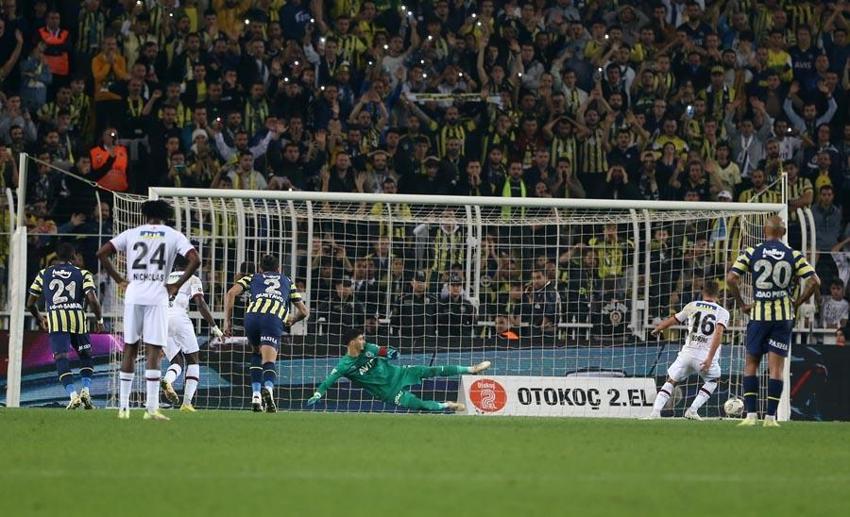 Jorge Jesus Fatih Karagümrük'e 5 attı hesap Ahmet Nur Çebi'ye çıktı!