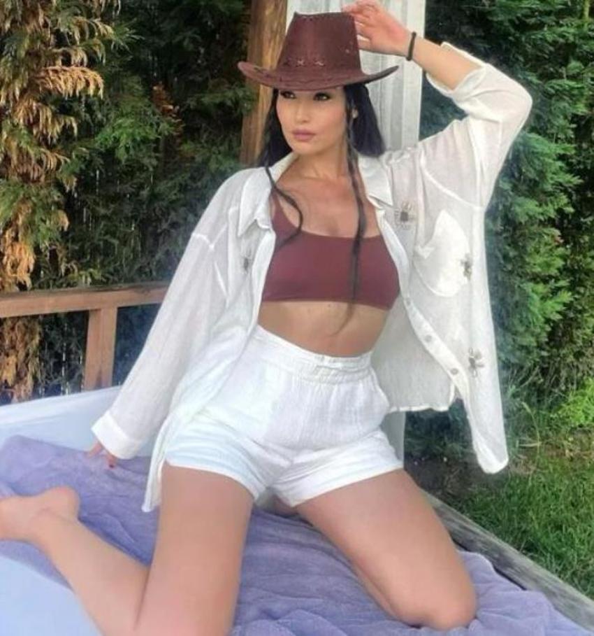Çarkıfelek'in hostesi Emel Özkızıltaş estetikle bambaşka biri oldu!