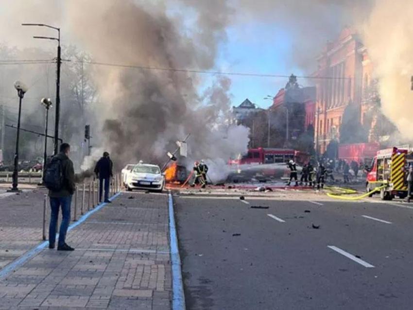 Ukrayna'nın başkenti Kiev'de peş peşe patlamalar! 8 ölü 24 yaralı...