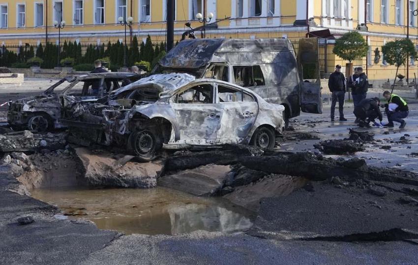 Ukrayna'nın başkenti Kiev'de peş peşe patlamalar! 8 ölü 24 yaralı...