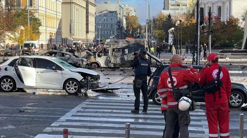 Ukrayna'nın başkenti Kiev'de peş peşe patlamalar! 8 ölü 24 yaralı...