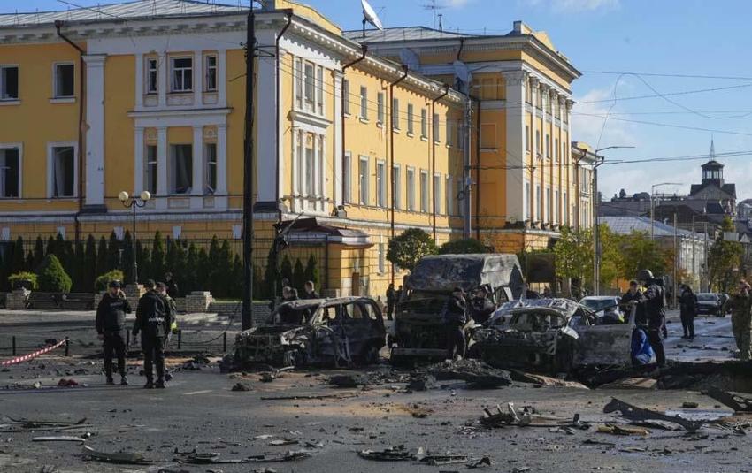 Ukrayna'nın başkenti Kiev'de peş peşe patlamalar! 8 ölü 24 yaralı...