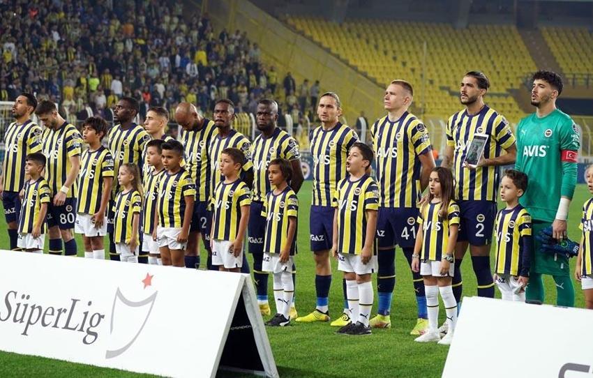 Fenerbahçe'de Son Dakika! Ali Koç'tan 3 yıllık imza...