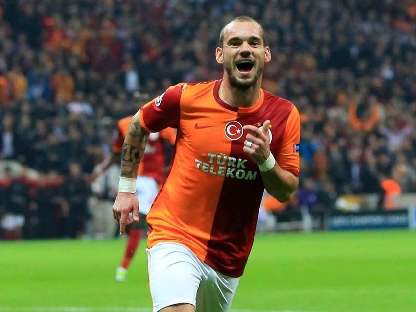 Wesley Sneijder'e sürpriz teklif! Galatasaray'dan takım arkadaşı davet etti...