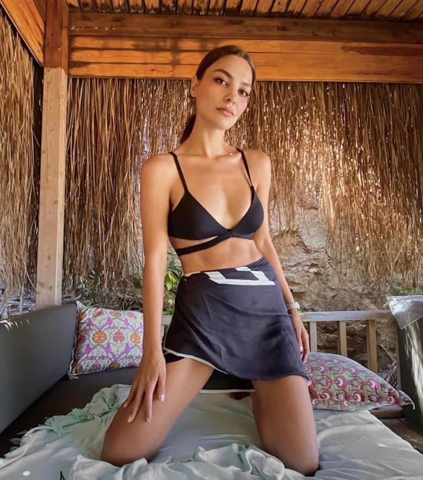 Hazal Filiz Küçükköse makyajsız görüntülendi! Sosyal medya ikiye bölündü