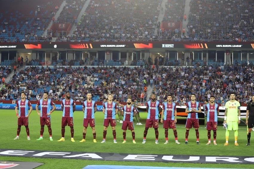 Van Bronckhorst oynatmadı Abdullah Avcı '1' numaraya onun ismini yazdı! 'Hemen harekete geçelim'