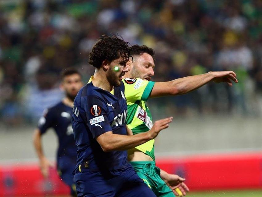 Fenerbahçe'de Son Dakika! Canlı yayında iki ayrılığı açıkladı: Jesus istatistiklere baktı ve hesaplarını kesti
