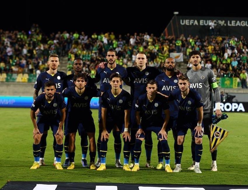 Fenerbahçe'de Son Dakika! Canlı yayında iki ayrılığı açıkladı: Jesus istatistiklere baktı ve hesaplarını kesti
