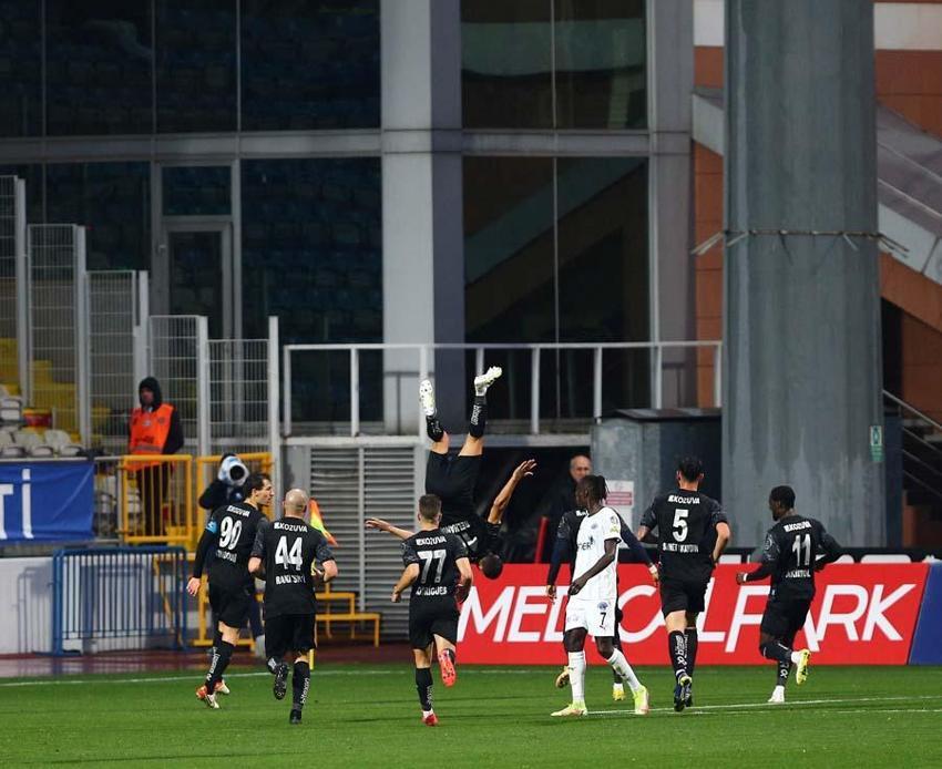 Kasımpaşa - Adana Demirspor maçında gol yağmuru!