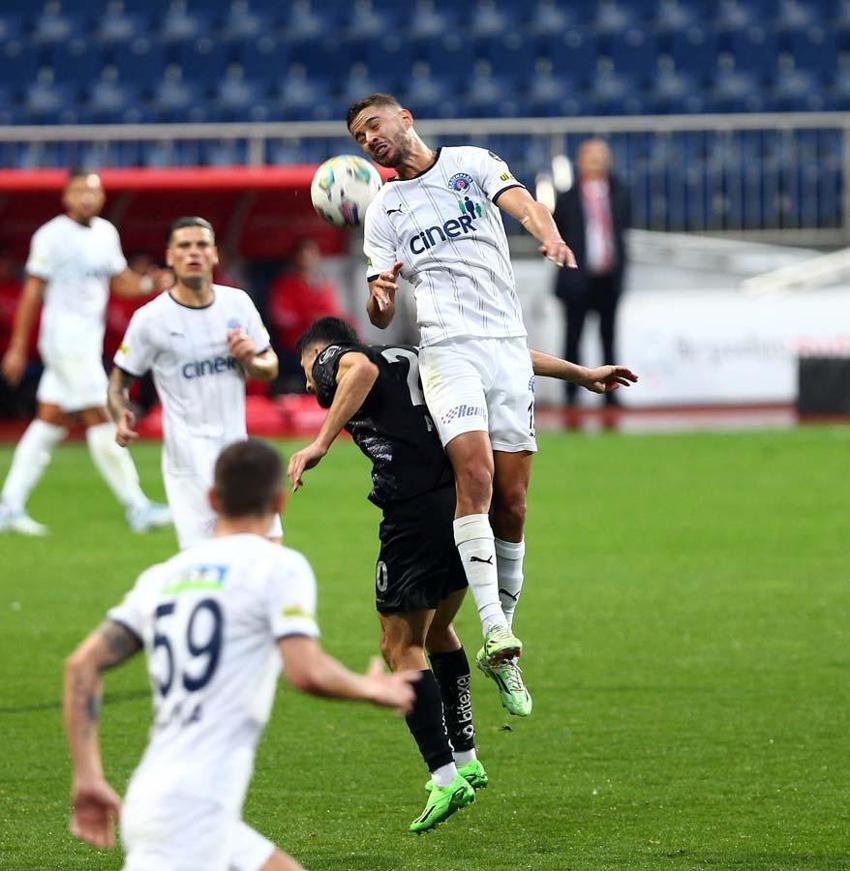 Kasımpaşa - Adana Demirspor maçında gol yağmuru!