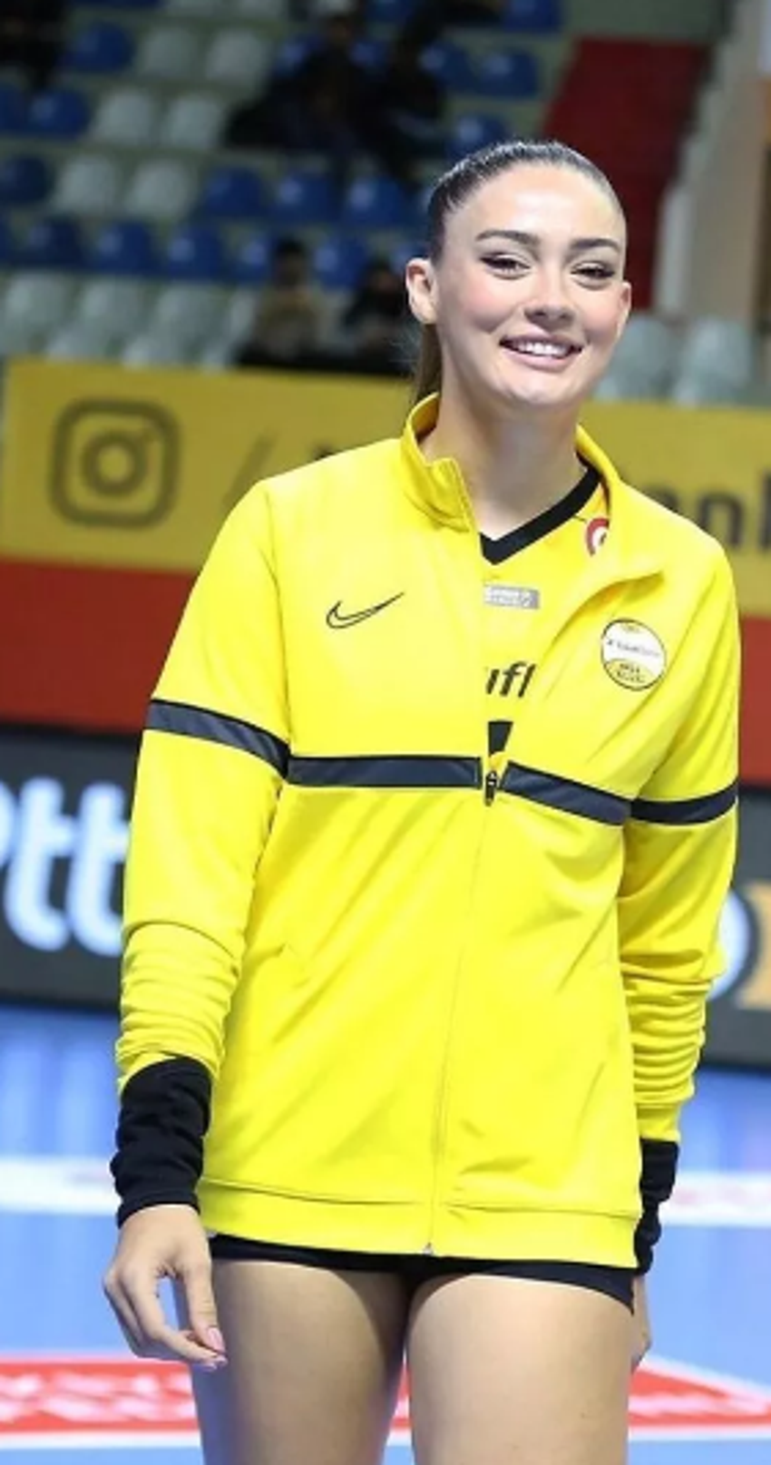 Zehra Güneş'in sevgilisi bakın kim çıktı! Boy farkı yorumu olay oldu...