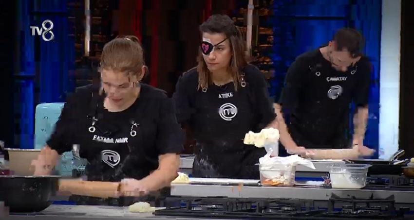 Masterchef Türkiye 16 Ekim 2022 elenen isim belli oldu! MasterChef Çağatay mı, Fatma Nur mu, Atike mi?