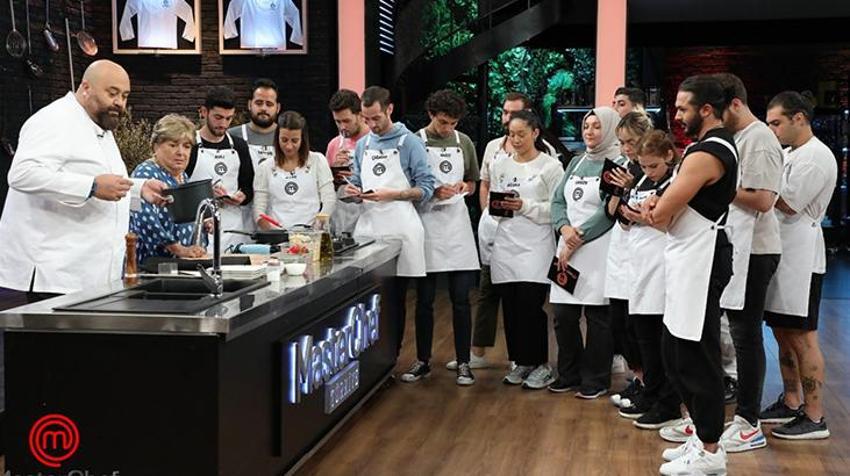 Masterchef Türkiye 16 Ekim 2022 elenen isim belli oldu! MasterChef Çağatay mı, Fatma Nur mu, Atike mi?