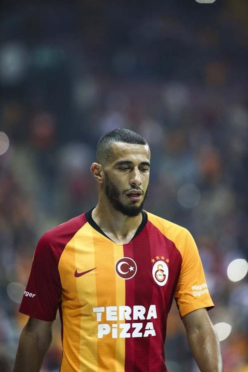 Galatasaray'da Belhanda krizi sürüyor! Faslı oyuncu FIFA'ya şikayet etmişti...