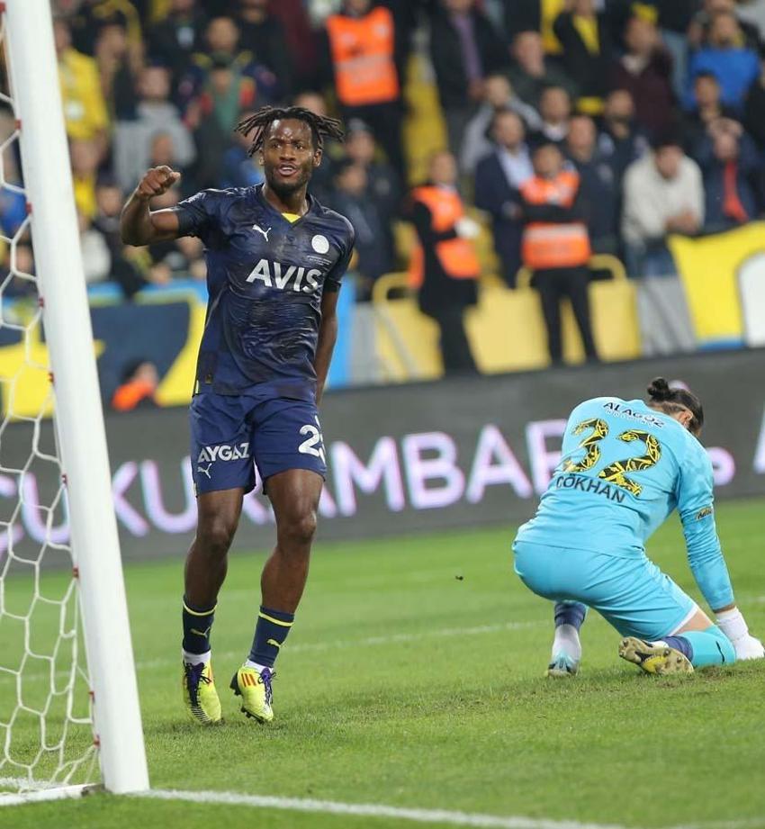 Fenerbahçe'yi neden tercih ettiği ortaya çıktı! Michy Batshuayi'nin transferindeki gizli detay...