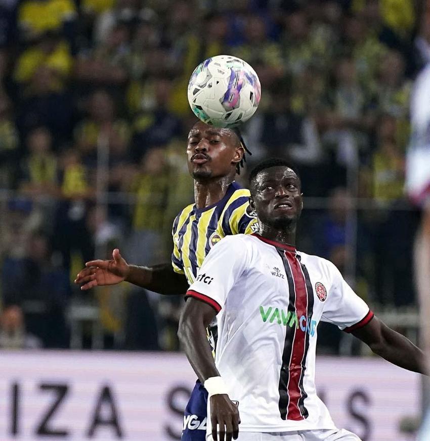 Fenerbahçe'yi neden tercih ettiği ortaya çıktı! Michy Batshuayi'nin transferindeki gizli detay...
