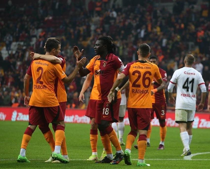 Galatasaray'da Alex Telles etkisi yaratacak! Galatasaray sol bek kangrenini çözüyor