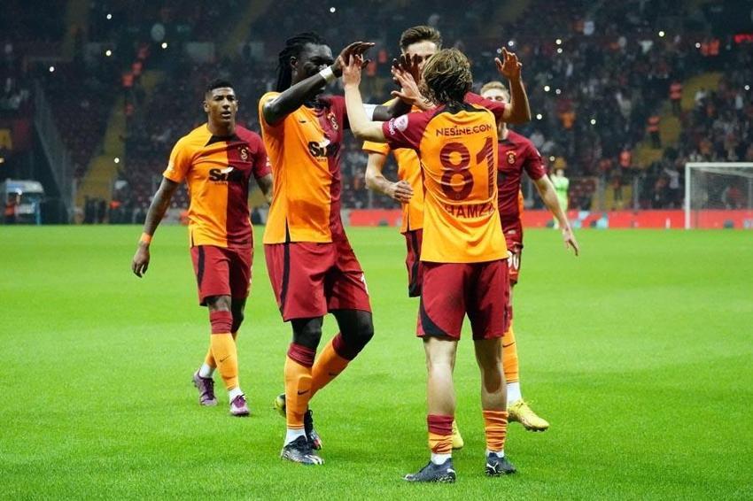 Galatasaray'da Alex Telles etkisi yaratacak! Galatasaray sol bek kangrenini çözüyor