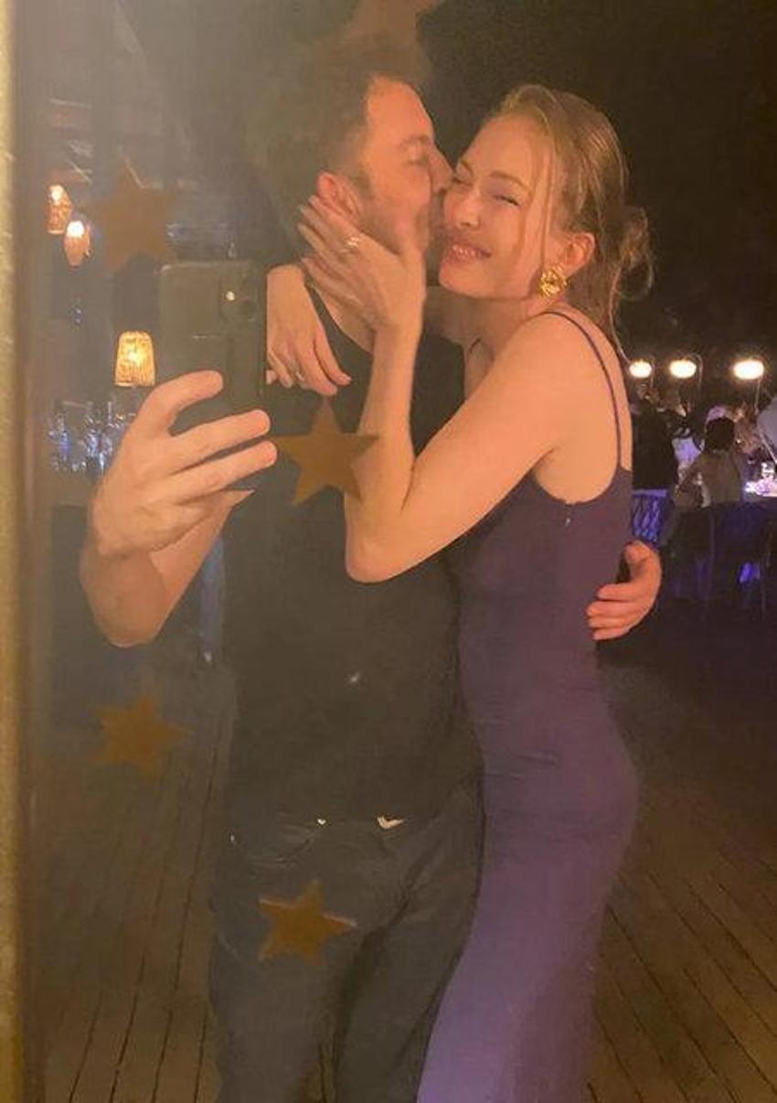 Yasemin Allen'dan Tolga Güleç açıklaması! 'Burası romantiklere göre bir dünya değil'
