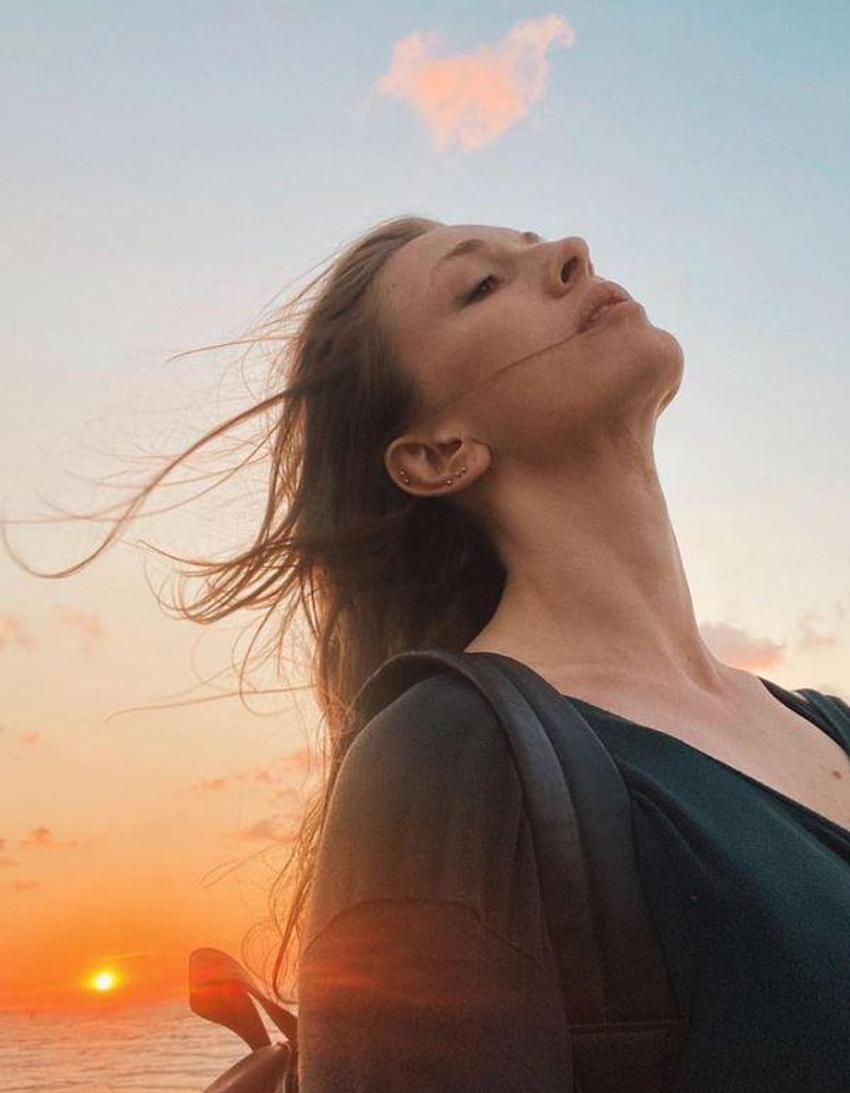 Yasemin Allen'dan Tolga Güleç açıklaması! 'Burası romantiklere göre bir dünya değil'