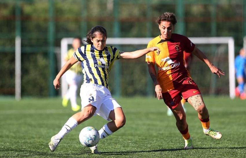 Kadın Futbol Süper Ligi'ndeki derbi nefesleri kesti! Fenerbahçe Petrol Ofisi - Galatasaray Petrol Ofisi: 2-3