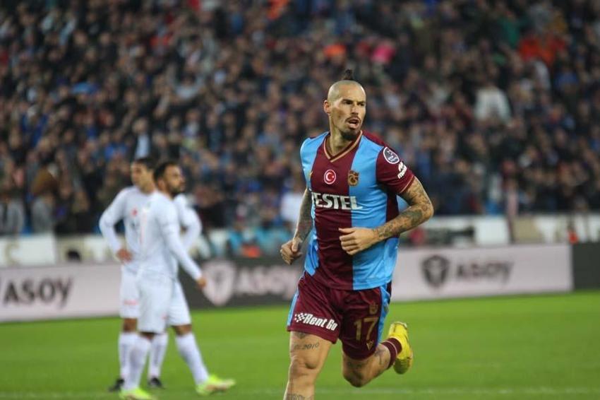 Trabzonspor - Sivasspor  maçında 3 puan tek golle geldi