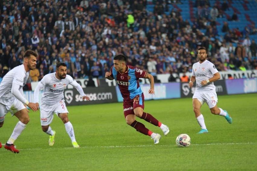 Trabzonspor - Sivasspor  maçında 3 puan tek golle geldi