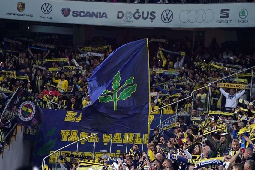 Kadıköy'deki kritik maçta Fenerbahçe, Başakşehir'i tek golle geçti