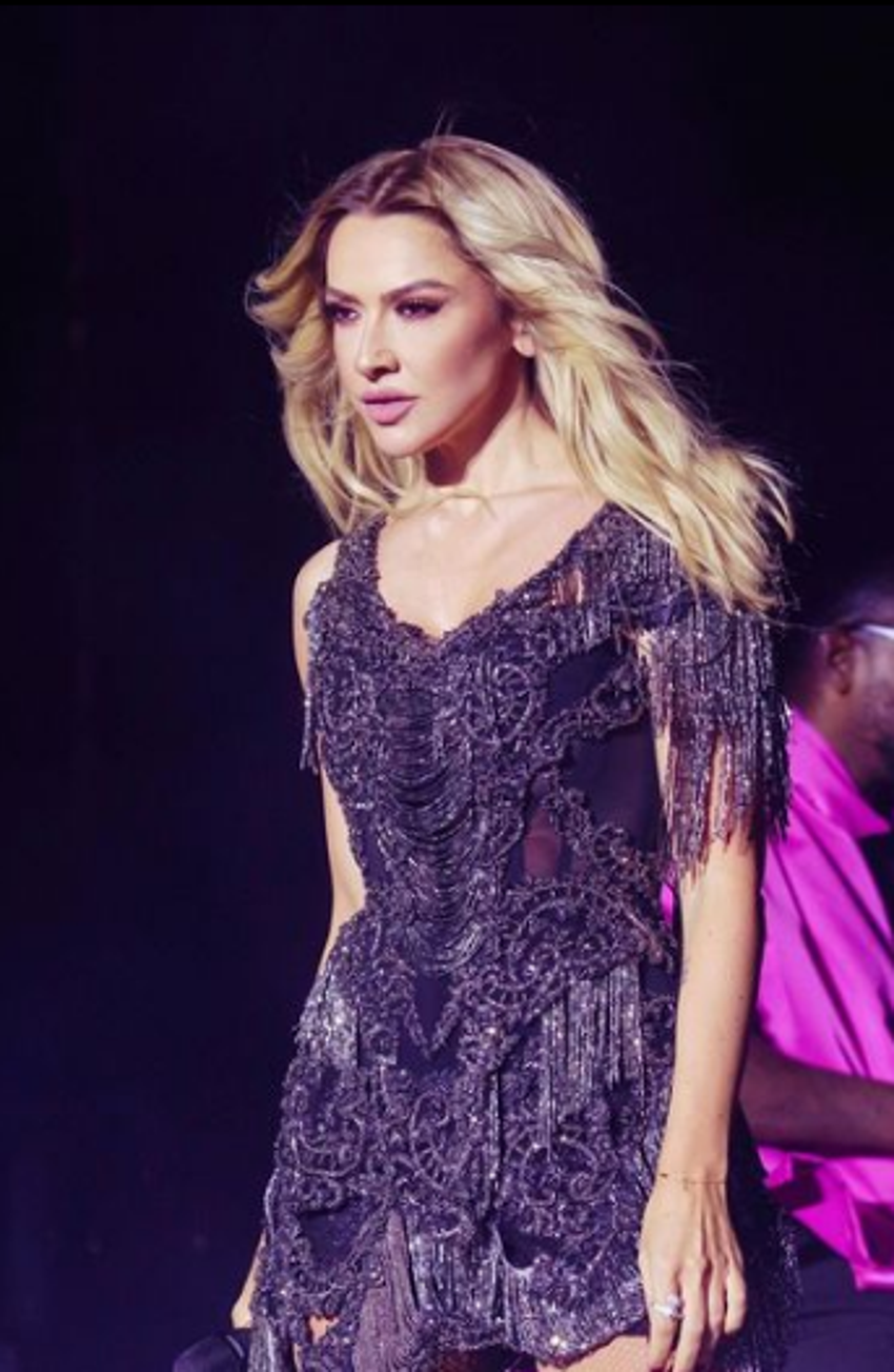 Hadise 37 yaşına girdi! 'Olağanüstü bu kadın benim"