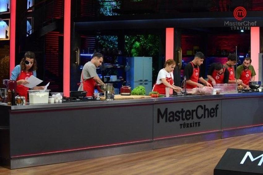 Masterchef Türkiye 23 Ekim 2022 elenen isim belli oldu! Tayfun mu, Fatma Nur mu, Atike mi?
