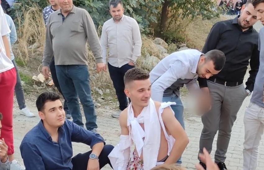 Arkadaşları damada yapmadığını bırakmadı
