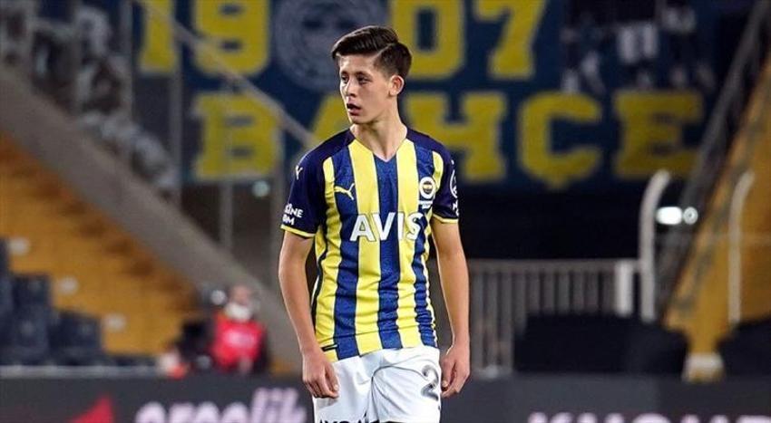 Genç yıldız futbol dışı işlere el attı! Arda Güler'den Galatasaray taraftarlarını çileden çıkaran hamle