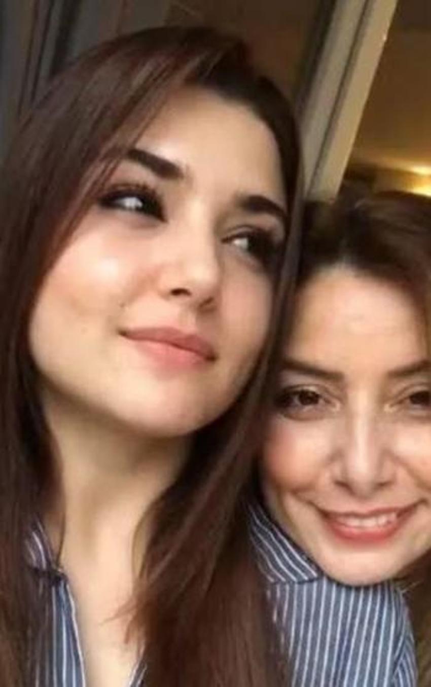 Hande Erçel'den yürek yakan paylaşım: Tüm çiçekler bugün açmış olmalı