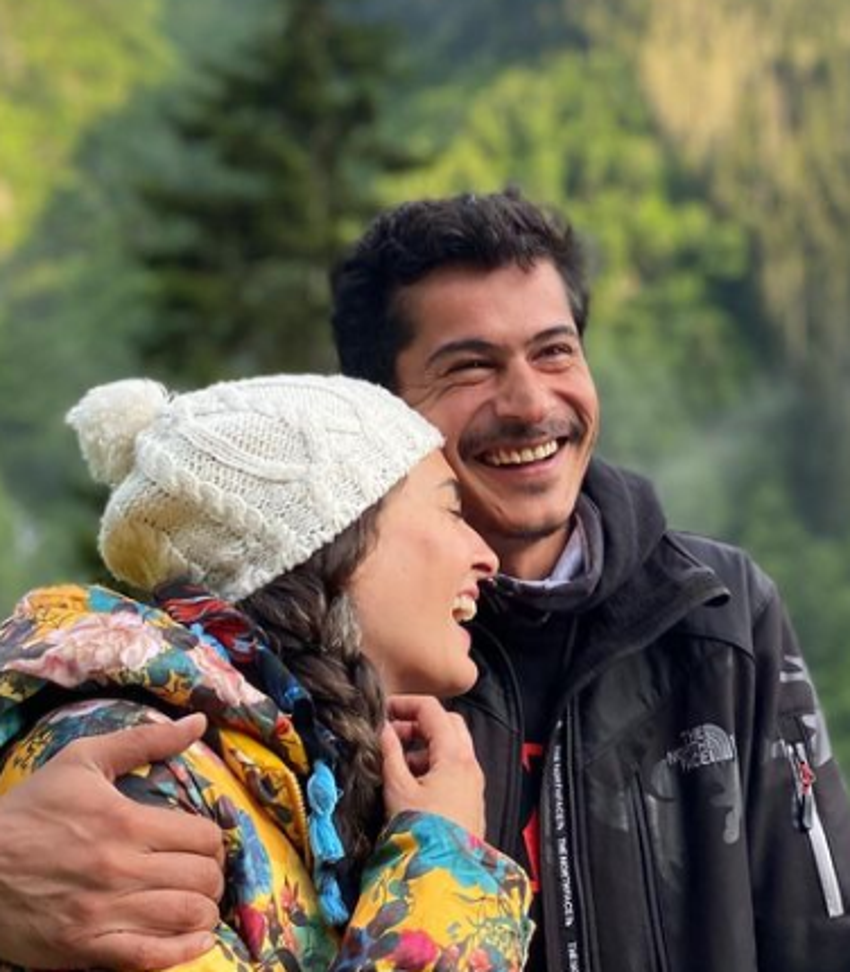 Aslıhan Gürbüz ile İsmail Hacıoğlu aşka geldi!