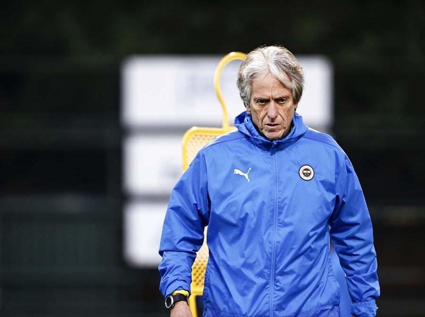 Fenerbahçe'de Jorge Jesus transfer listesini yönetime verdi!