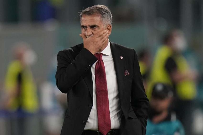 Beşiktaş Şenol Güneş ile anlaştı Onur Kıvrak'tan gönderme geldi: Bir kalbe iki sevda sığmaz