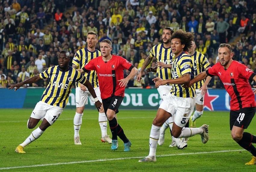 Devre arasında paramparça etti maç 3-0'dan 3-3'e geldi! İşte yaşanan o olay...