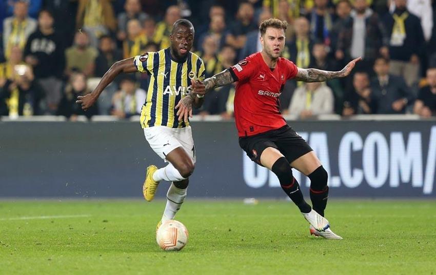 Devre arasında paramparça etti maç 3-0'dan 3-3'e geldi! İşte yaşanan o olay...
