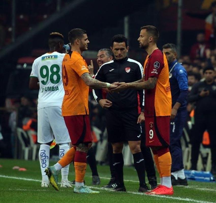 Büyük tepki! Galatasaraylı taraftarlar Ali Palabıyık'ı İsviçre'de yakaladı!
